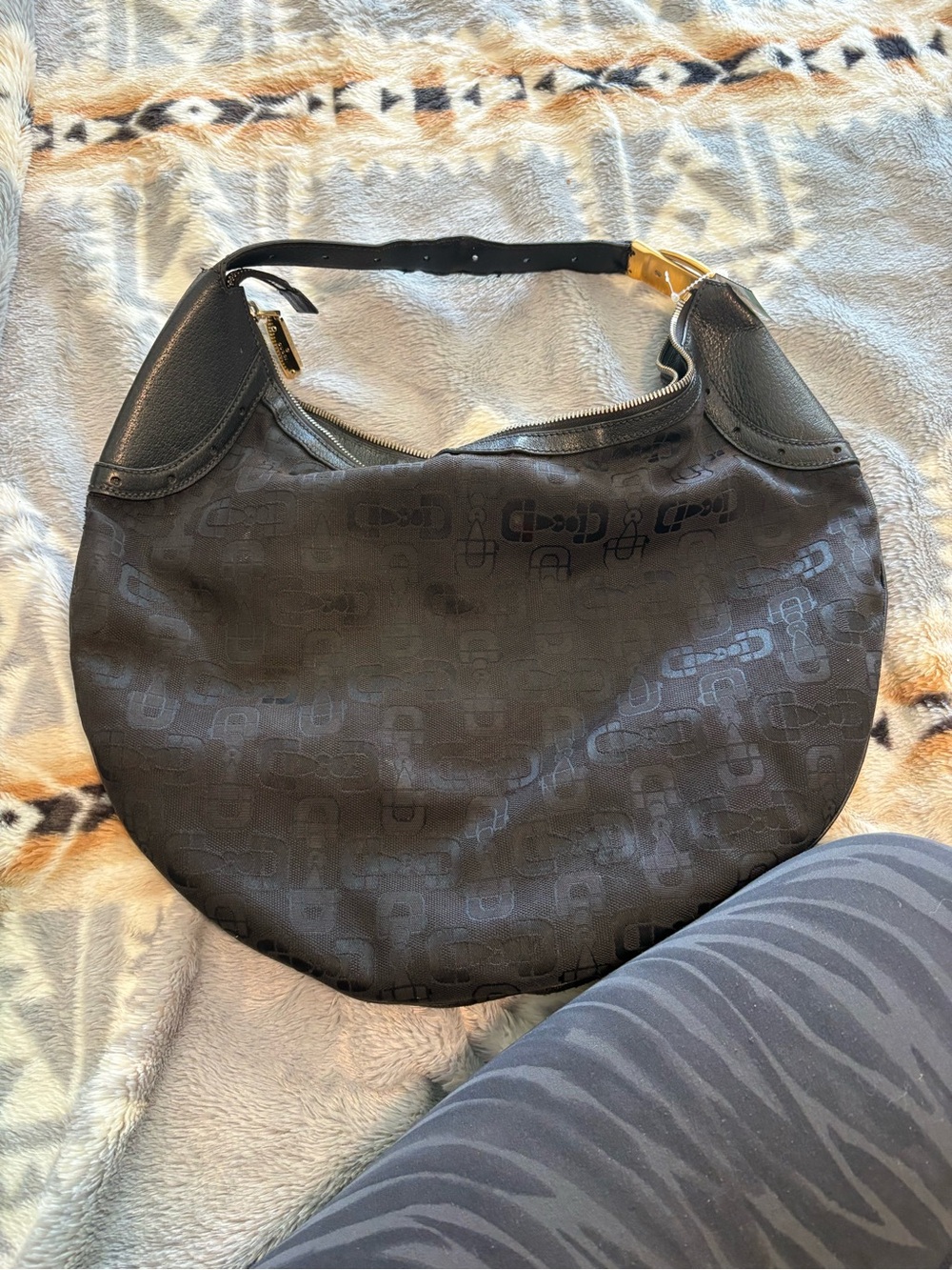 Gucci Black Crescent Shoulder Bag with Subtle Logo Jacquard